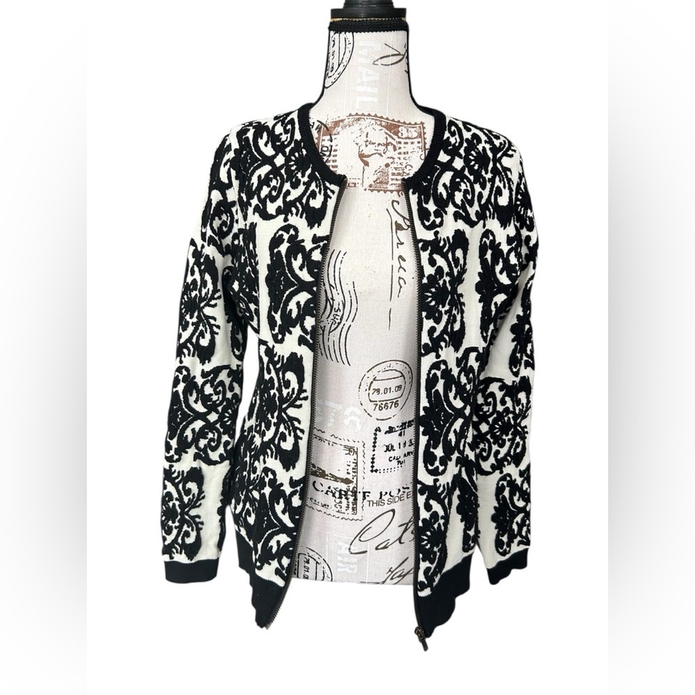 Soft Surroundings Women’s Zip Up Black and Off White Cardigan Sweater Size Large - Picture 2 of 9